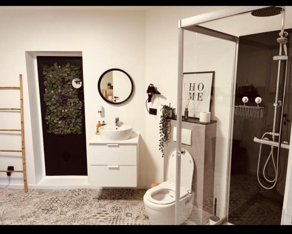 La Villa Bastogne Chambre D'Hotes 1 ภายนอก รูปภาพ